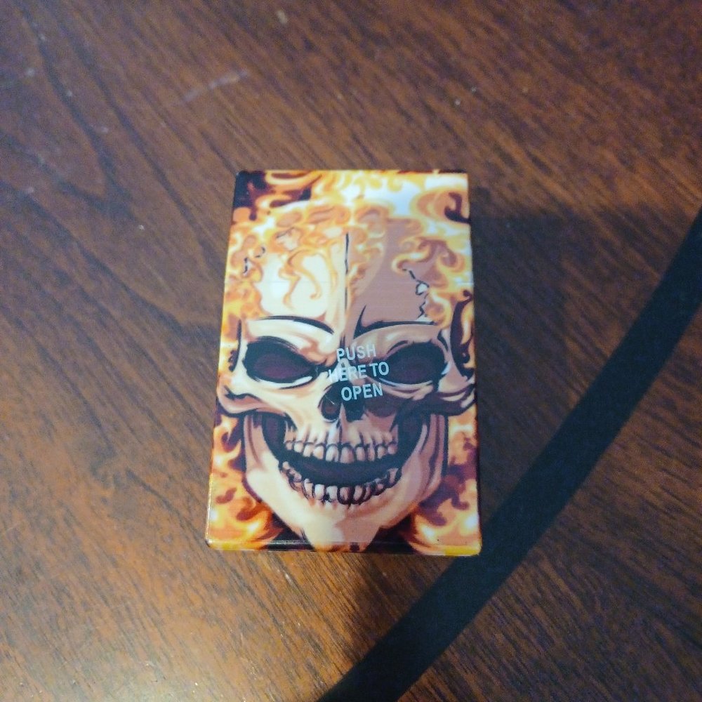 Cigarette case